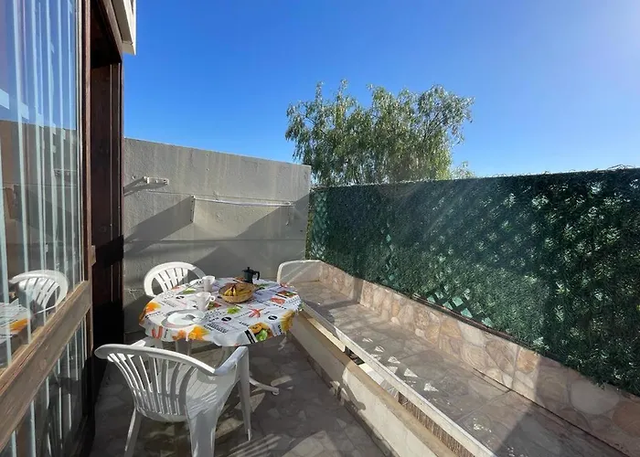 Tenerife Primavera ארונה